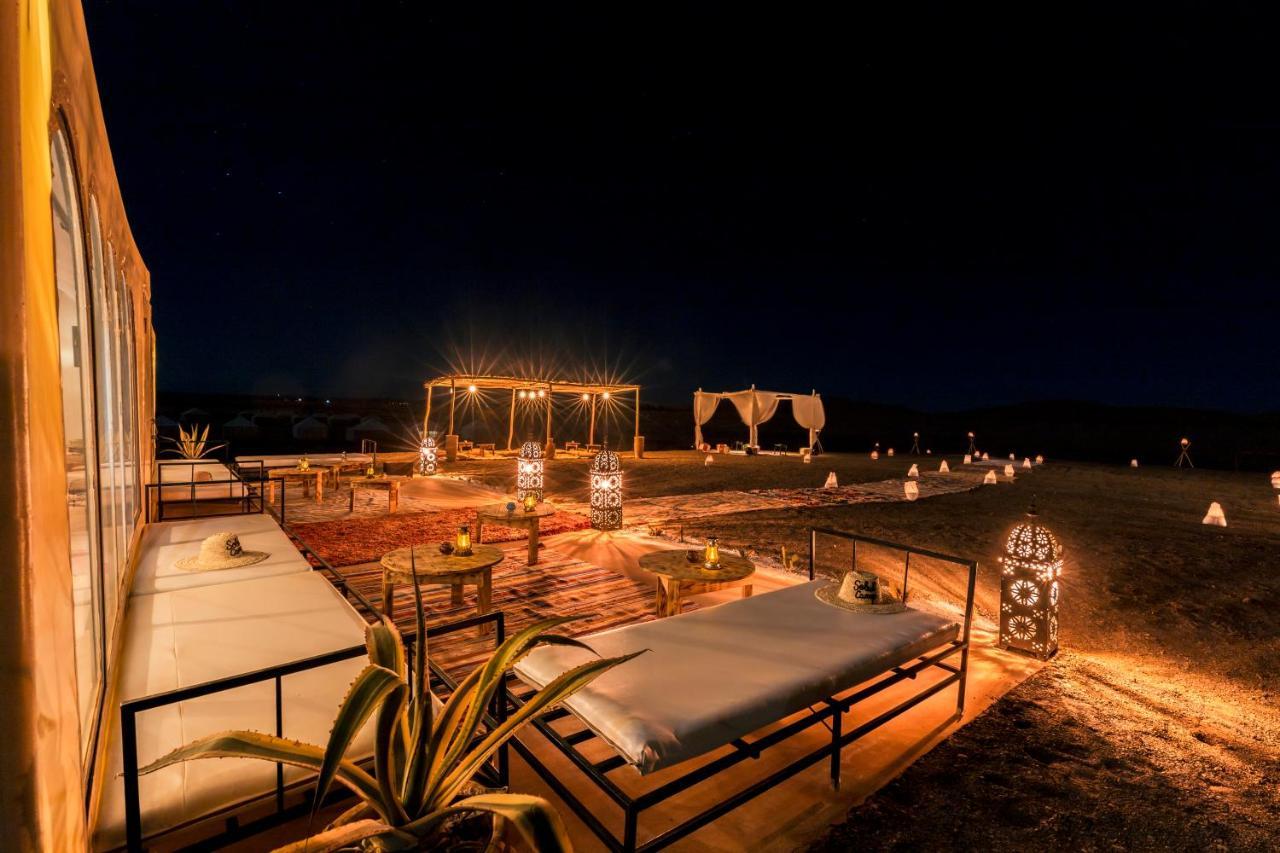 Soleil Camp & Camel Trekking Hotel Merzouga Bagian luar foto