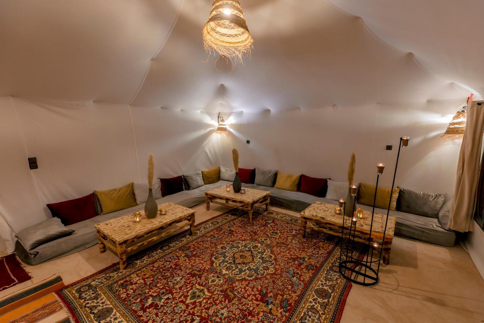 Soleil Camp & Camel Trekking Hotel Merzouga Bagian luar foto